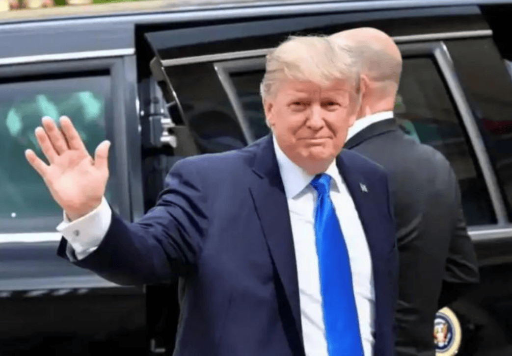 皇冠信用网
_会晤很成功皇冠信用网
,足足谈了100分钟,在中方临行之际,特朗普一路陪同