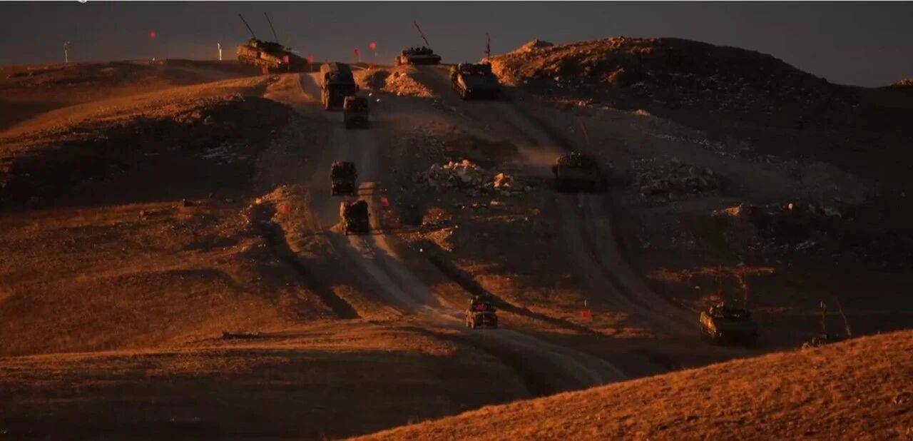 欧冠足球比分
_大场面！机器狗、无人机开路欧冠足球比分
，实兵对抗演练画面公布