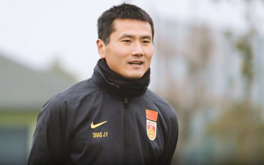 巴黎圣日耳曼 vs 拜仁慕尼黑
_邵佳一巴黎圣日耳曼 vs 拜仁慕尼黑
,国足新帅!