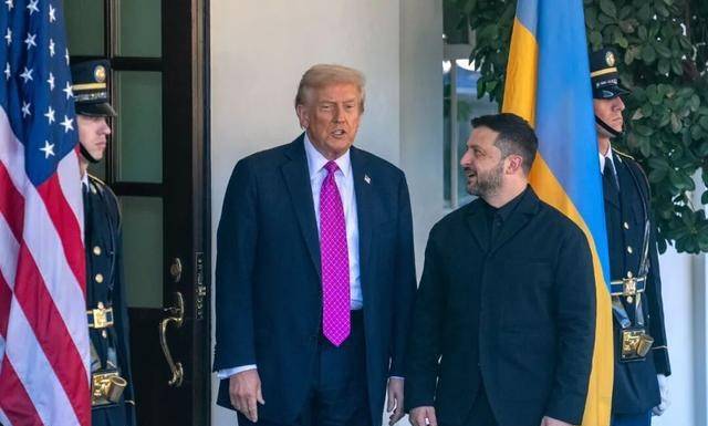 皇冠信用网登2代理
_要停战了?泽连斯基火速发表全国讲话皇冠信用网登2代理
,乌克兰来到了最艰难的一天!