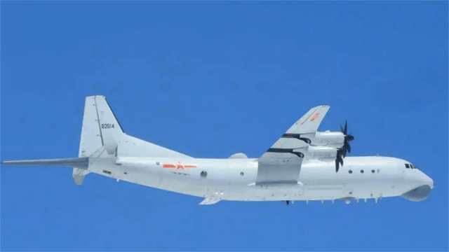 厄瓜多尔足球
_东海之上厄瓜多尔足球
,“不速之客”挂弹来袭!中国战机逼近百米对峙20分钟