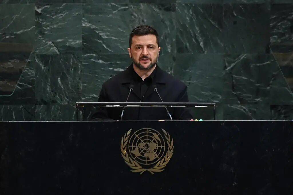 皇冠信用网APP下载_普京称3500名乌军被包围皇冠信用网APP下载，泽连斯基承认前线愈发艰难，美欧乌开始新一轮磋商