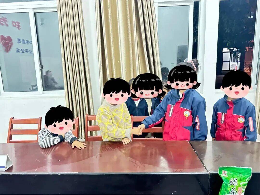 皇冠信用网网址_“我们要报警！”7名小学生吵架后去派出所“评理”皇冠信用网网址，结局没想到