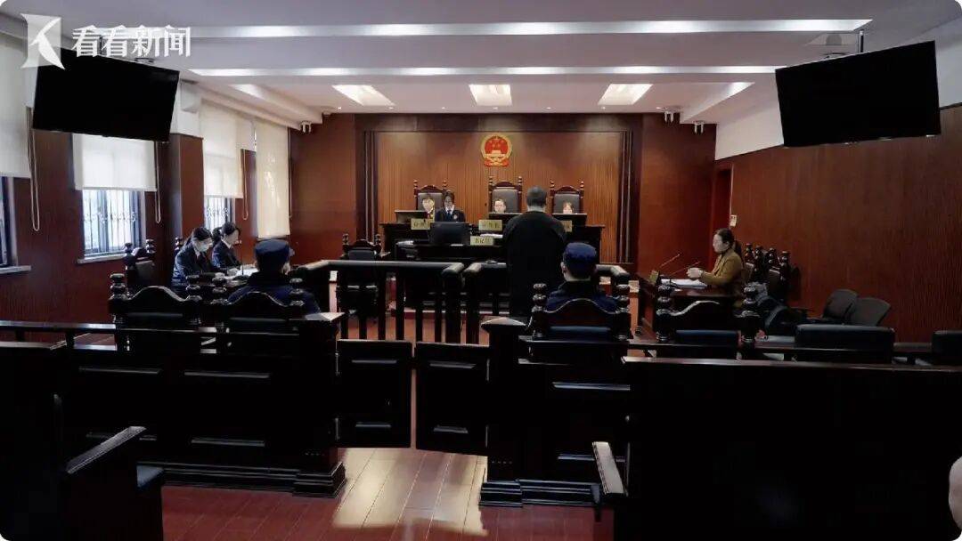 皇冠会员如何申请_离奇凶案！上海一“恋爱脑”宅男绝望皇冠会员如何申请，掐住已婚女友脖子……法院最新判决