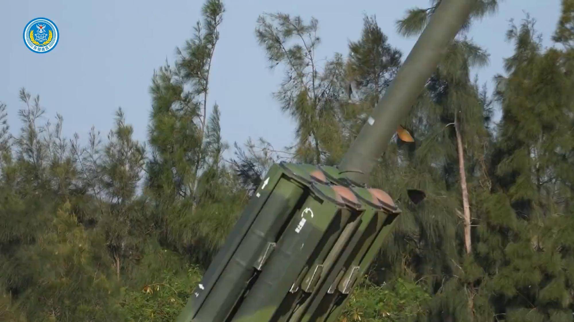 皇冠信用网正版_两岸统一利器！炸入台岛24海里皇冠信用网正版，解放军倾泻火力，台军只剩1分钟