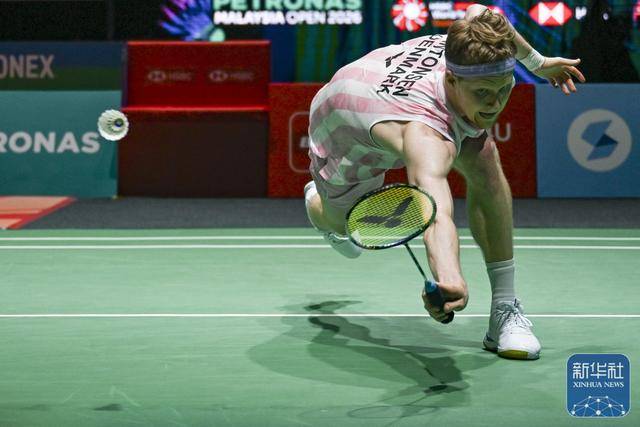 皇冠网_羽毛球丨马来西亚公开赛：石宇奇晋级决赛