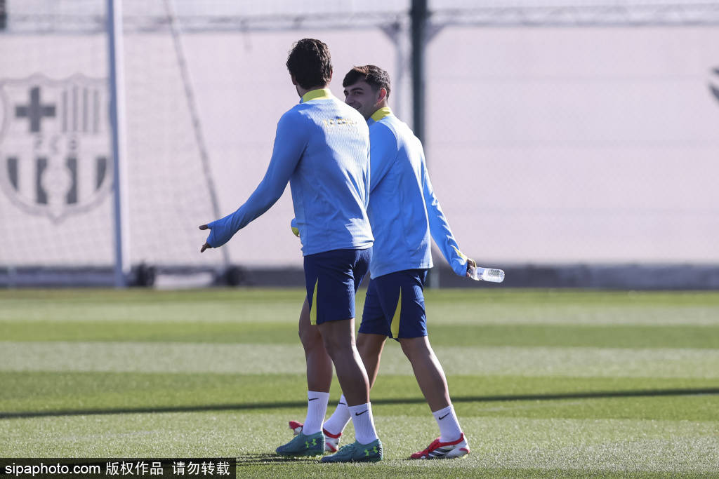 皇冠信用网会员_重磅！巴萨18岁天才拒绝续约皇冠信用网会员，佩德里接班人为何选择离队？