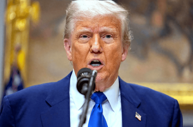 皇冠信用网会员注册网址_还剩6830亿皇冠信用网会员注册网址,中国大幅抛美债,特朗普下令和中方硬刚到底?帮凶全到齐