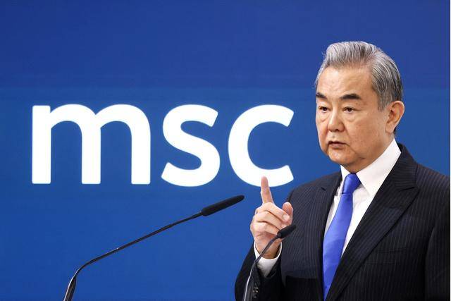 皇冠平台_中日交锋后皇冠平台，高市态度强硬，新加坡措辞变了，日本会长放弃访华