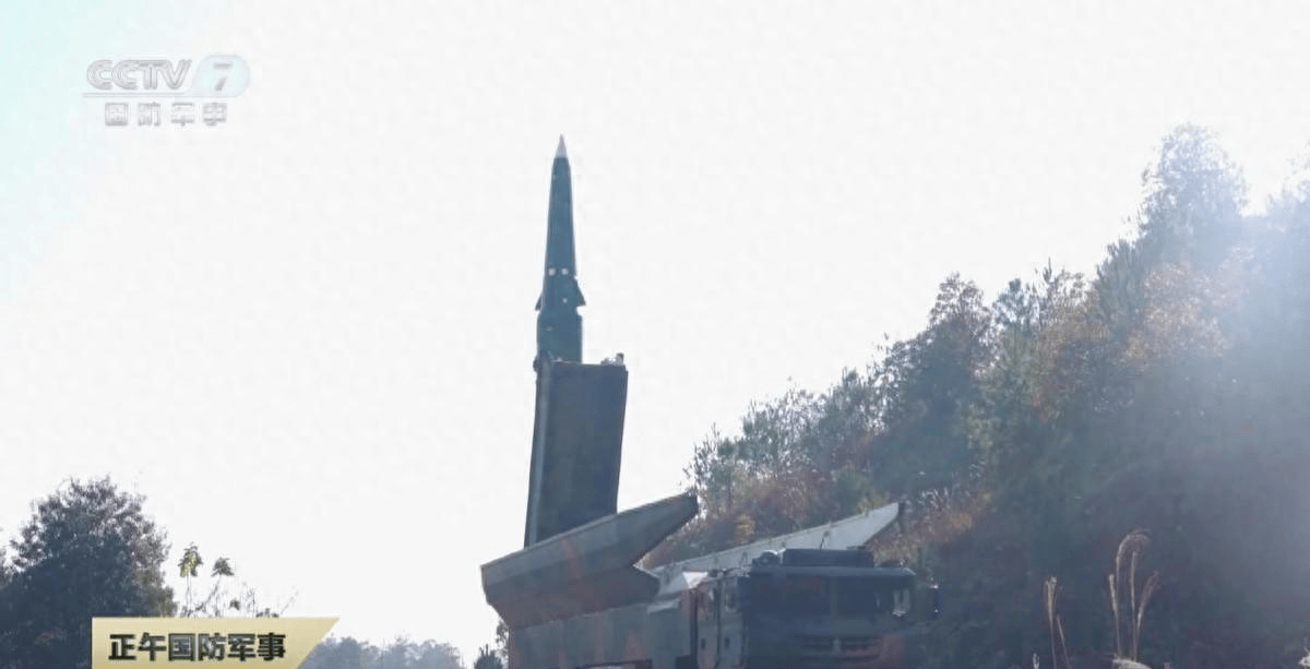 皇冠信用盘账号申请 _美媒：伊朗航母被击沉后皇冠信用盘账号申请 ，东风17升级版亮剑，美军承认无法被拦截