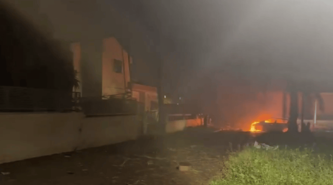 皇冠信用最新地址_以色列迪莫纳被伊导弹击中皇冠信用最新地址，国际原子能机构：未影响附近核研究中心